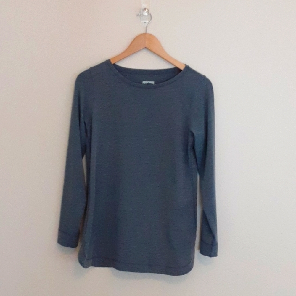 Long-sleeved Grey Orvis Shirt